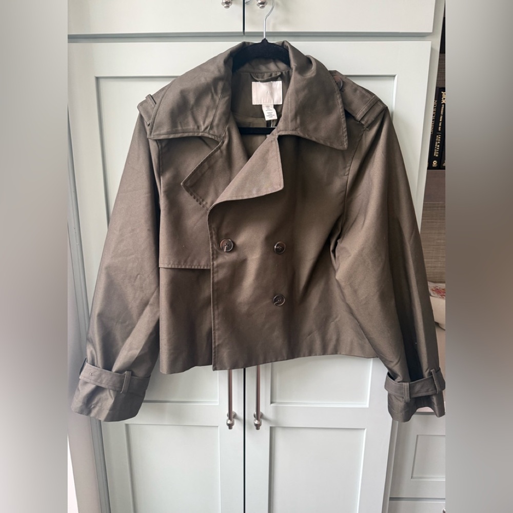 H&M short trench coat jacket Medium